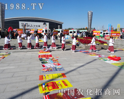 2014�L(zh��ng)�����ϕ�(hu��)���控΢Ц���r(n��ng)����(zh��n)ʿ